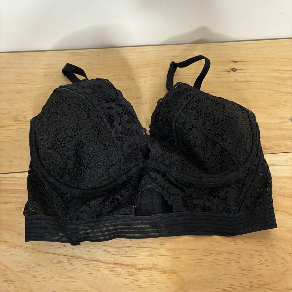Victorias secret vet sexy lined plunge bra 34dd